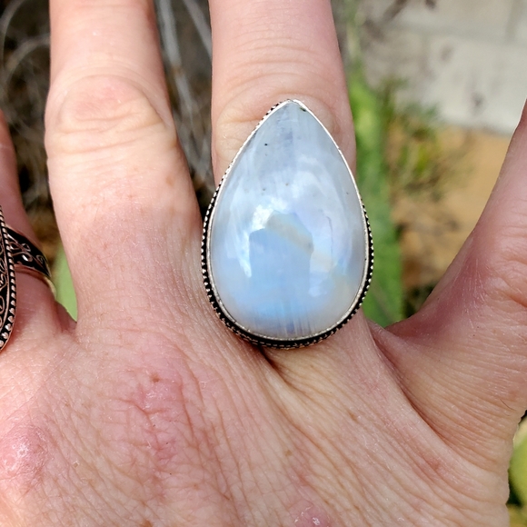 New Amazing Rainbow Moonstone 925 Silver Ring. - Picture 7 of 10